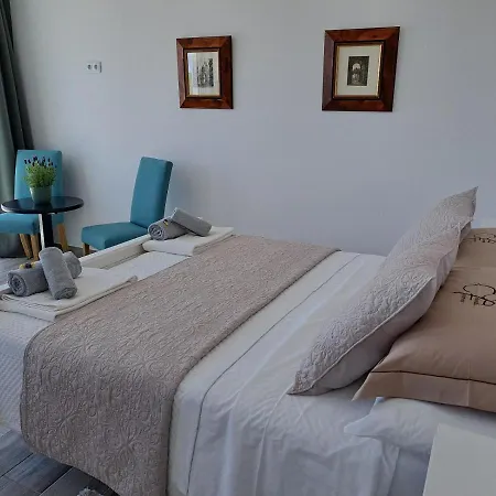 Casa de hóspedes Amigos Sempre - Ferragudo (Faro)