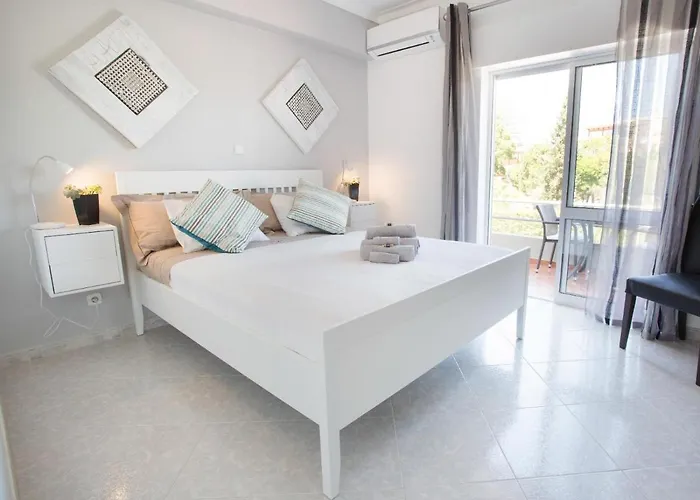 Amigos Sempre - Ferragudo (Faro)